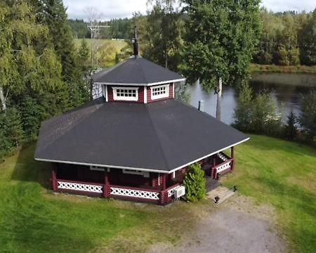 فيلا Karhunhovi Pääjärvi المظهر الخارجي الصورة